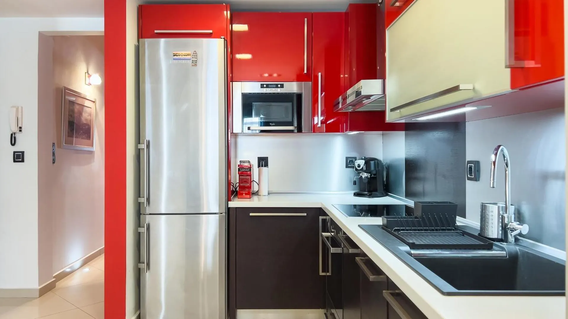 Apartment Homevision - Red - Prime Location Thessaloniki Greece